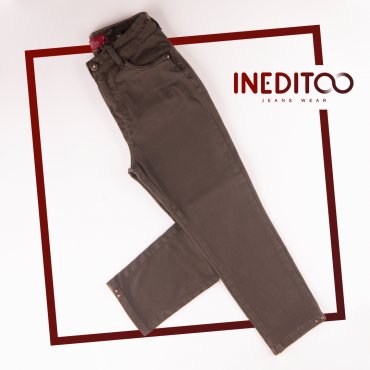 Cal�a Jeans Feminina